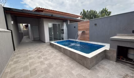 Casa lado praia no Bopiranga em Itanhaém-SP