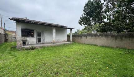 Casa no bairro Luizamar Mirim, em Itanhaém