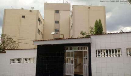 Apartamento Grande com 2 dormitórios para alugar, 56 m² por R$ 1.300/mês