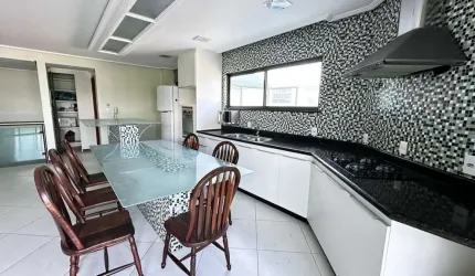 Cobertura para Venda em Cabo Frio, Braga, 4 dormitórios, 1 suíte, 3 banheiros, 2 vagas