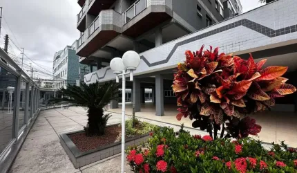 Apartamento para Venda em Cabo Frio, Vila Nova, 2 dormitórios, 1 suíte, 3 banheiros, 1 vaga