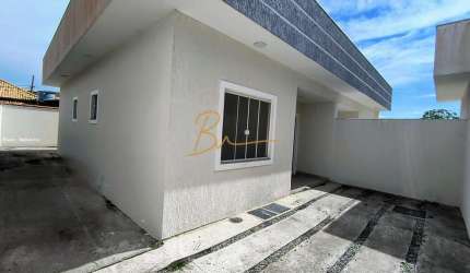 Casa para Venda em Cabo Frio, Guriri, 2 dormitórios, 1 suíte, 2 banheiros, 3 vagas