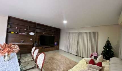 Casa com 4 quartos para alugar na Avenida dos Florais, 01, Ribeirão do Lipa, Cuiabá, 150 m2 por R$ 8.500