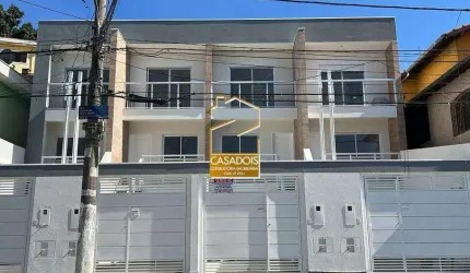 Sobrado &#224; Venda com 2 Quartos e 2 Vagas na Vila Marari - SP, próximo ao Parque Nabuco