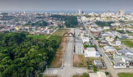 Apartamento com 2 quartos à venda na Rua do Príncipe, Itacolomi, Balneário Piçarras por R$ 399.785