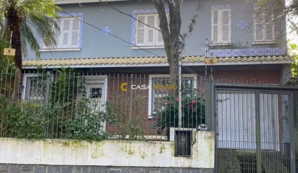Casa com 4 quartos à venda na Rua Guaraum, 112, Vila Assunção, Porto Alegre por R$ 1.065.000