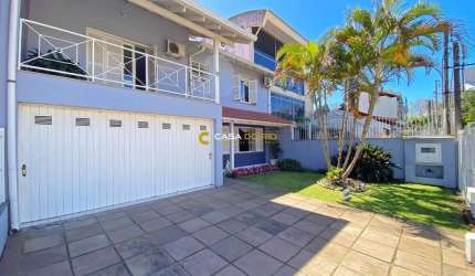 Casa com 4 quartos à venda na Rua Doutor Barcelos, 2628, Tristeza, Porto Alegre por R$ 1.278.000