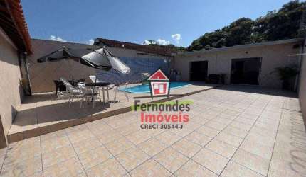Casa isolada com piscina perto da praia  2 quartos à venda, 104 m² por R$ 585.000  Mirim  Praia Grande SP