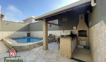 Casa isolada uma quadra da praira com 4 dormitórios sendo 3 suítes à venda, 223 m² por R$ 1.250.000 - Balneário Flórida - Praia Grande/SP
