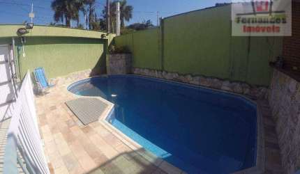 Sobrado Isolado 5 Dormitórios e Piscina,  à Venda no Balneário Flórida em Praia Grande.