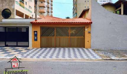 Casa térrea no lado praia com 3 dormitórios à venda, 175 m² por R$ 790.000  Tupi  Praia Grande SP