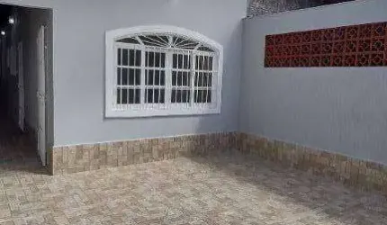 Casa reformada de esquina  com 2 quartos à venda, 60 m² por R$ 425.000  aceita imóvel e automóvel Maracanã  Praia Grande SP