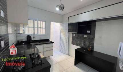 Sobrado de condomínio com 2 dormitórios sendo 1 suíte  para alugar definitivo pacote 64 m² por R$ 2.600 mês  Guilhermina  Praia Grande SP