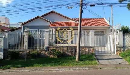 Casa à venda em Curitiba/PR