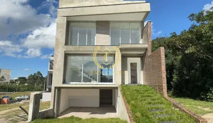 Sobrado em Condomínio