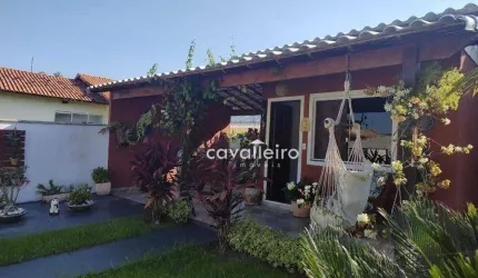 Casa Condomínio Ubatã, com 4 Quartos, 1 Suíte, Edícula, à venda, 188 m² por R$ 590.000 - Pindobas - Maricá/RJ