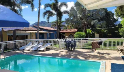 Casa com 3 dormitórios à venda, 280 m² por R$ 2.000.000,00 - São José de Imbassai - Maricá/RJ