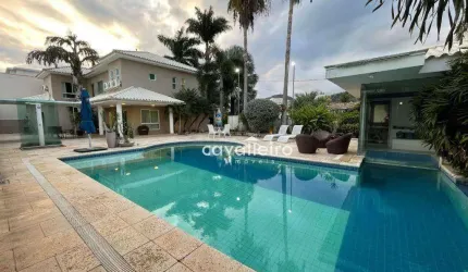 MANSÃO ESPETACULAR NO CONDOMÍNIO BOSQUE DE ITAPEBA - 5 SUÍTES - PISCINA - SAUNA - ÁREA GOURMET