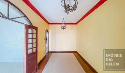 Casa de 205m², 4 Quartos sendo 2 suítes, 1 vaga – Marco – Belém - PA