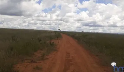 FAZENDA DUPLA APTIDÃO COM 200 ALQUEIRES NO MUNICÍPIO DE ÁGUA FRIA DE GOIÁS- GO