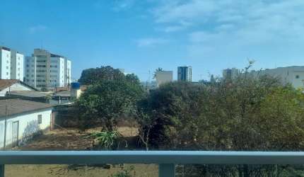 ÓTIMO APARTAMENTO À VENDA NO BAIRRO SARAIVA COM 82 M² DE ÁREA ÚTIL