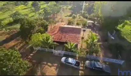 FAZENDA DE DUPLA APTIDÃO COM 96 ALQUEIRES EM IPAMERI-GO