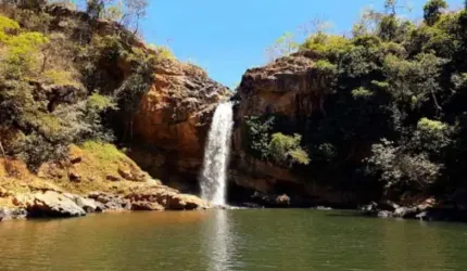 FAZENDA DE DUPLA APTIDÃO COM 200 ALQUEIRES EM FORMOSA-GO
