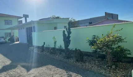 Casa Duplex SOZINHA NO TERRENO