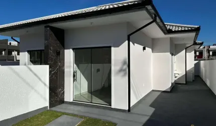 Casa com 2 quartos à venda no Forquilhas, São José , 56 m2 por R$ 395.000
