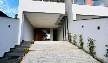 Geminado à venda em Joinville, Glória, com 3 suítes, com 165 m²