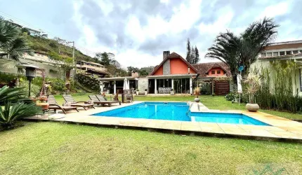 Casa para Venda em Teresópolis, ALBUQUERQUE, 4 dormitórios, 2 suítes, 4 banheiros, 2 vagas