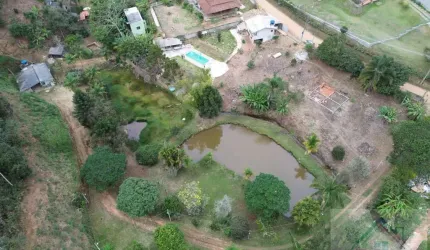 Chácara para Venda em Teresópolis, ALBUQUERQUE, 4 dormitórios, 2 banheiros, 4 vagas