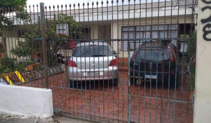 CASA A VENDA