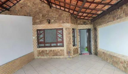 Casa à venda, 107 m² por R$ 470.000,00 - Vila Assunção - Praia Grande/SP