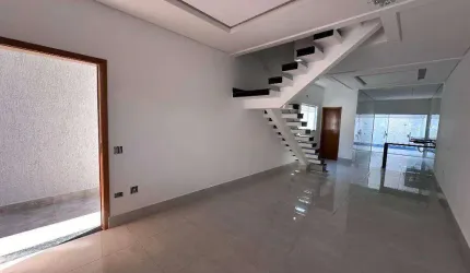 Sobrado com 3 dormitórios à venda, 130 m² por R$ 750.000,00 - Ocian - Praia Grande/SP