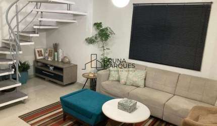 Casa com piscina!