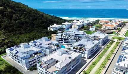 250 metros até a praia!