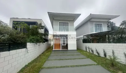 Aqui está sua casa na praia!