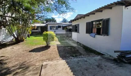 2 CASAS + 1 KITINETE