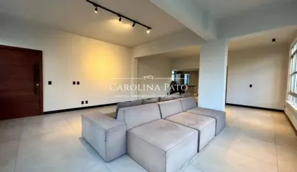 Lindo apartamento reformado na Graça