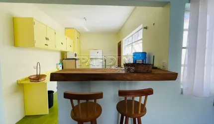 Casa com 4 dormitórios + edícula e espaço gourmet na praia da Lagoinha em Ubatuba!