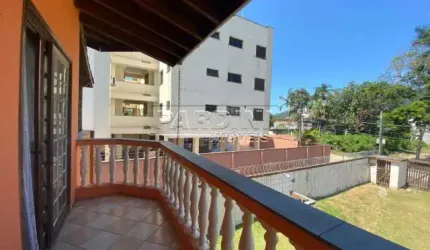 Pousada com 4 apartamentos independentes na praia da Maranduba em Ubatuba!
