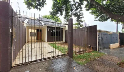 Casa para alugar em Maringá, Parque Residencial Quebec, com 3 quartos, com 120 m²