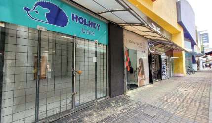 Sala para alugar em Maringá, Zona 01, com 31.66 m², Via Estação
