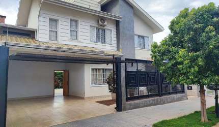 Sobrado com 304.17 m² e 4 Quartos à venda no Jardim Higienópolis - Maringá