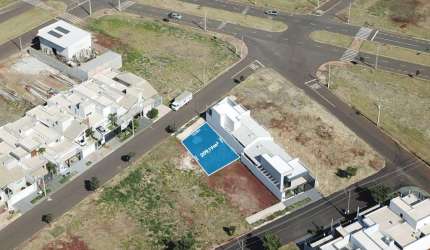 Terreno com 209 m² à Venda no Bom Jardim - Maringá