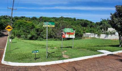 Terreno com 2577.4 m² à Venda na Estância Zauna - Sarandi