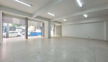 Sala à venda em Maringá, Zona 01, com 369.54 m², Neo Alves Martins