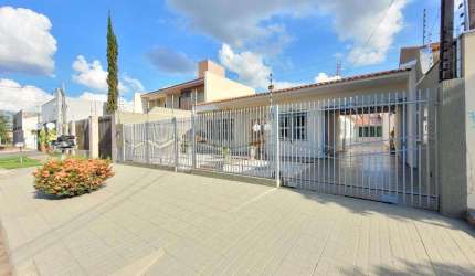 Casa para alugar em Maringá, Parque Residencial Cidade Nova, com 4 quartos, com 191 m²