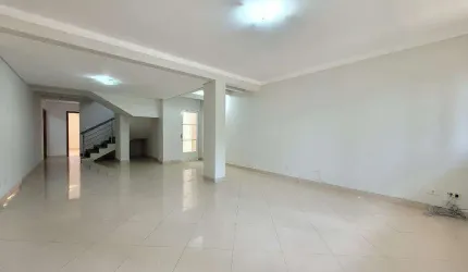 Sobrado para alugar em Maringá, Residencial Moreschi, com 5 quartos, com 310.71 m²